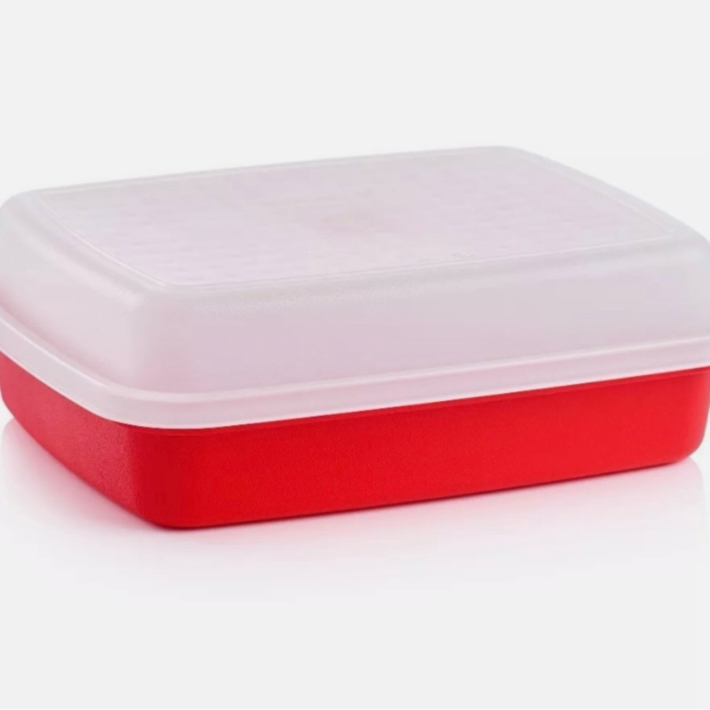 NEW in package Tupperware Season Serve Container, 2 pieces - Picture 2 of 14
